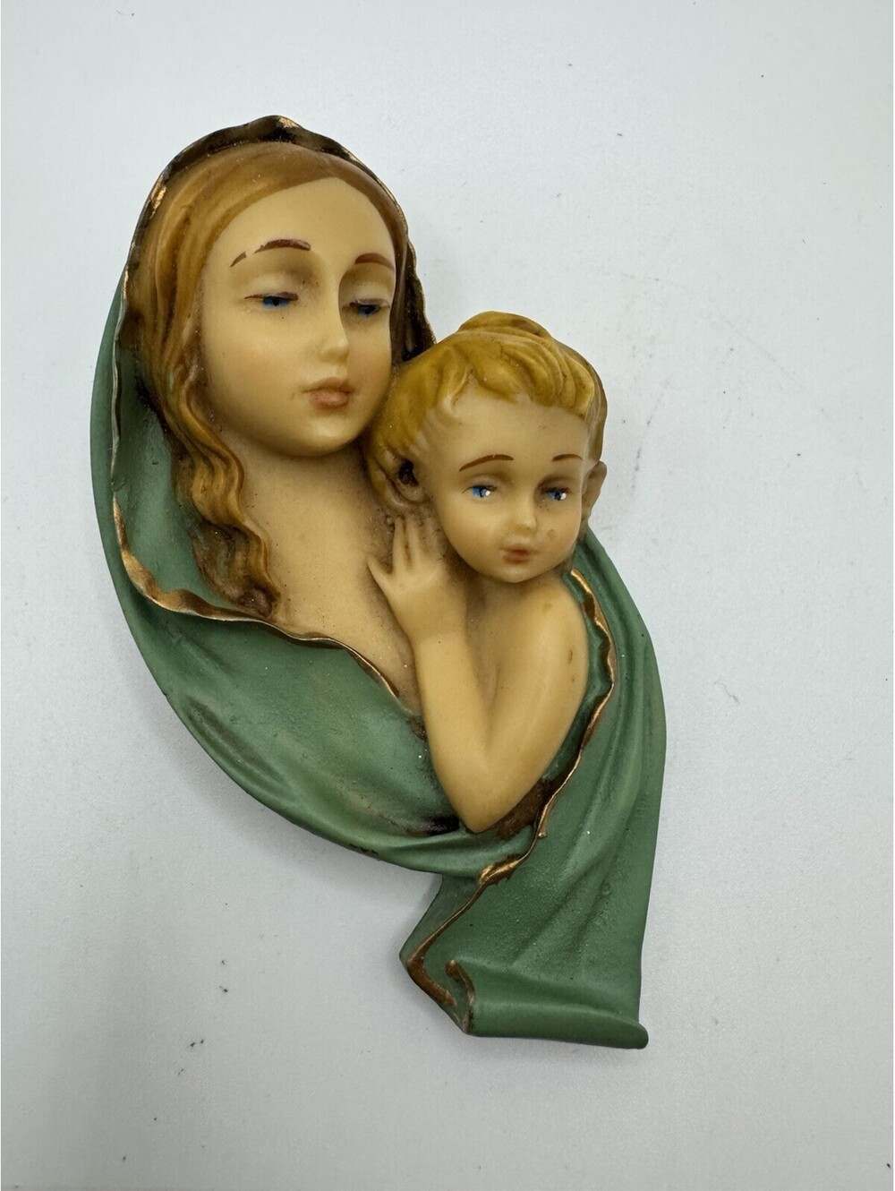 Virgin Mary Madonna Baby Jesus Wall Hanging 4.5 Resin Plaque RR Roman Italy